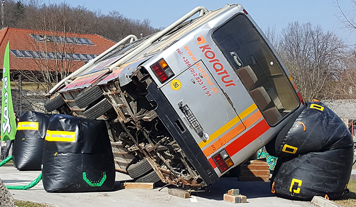 Invest in Landing & Lifting Bags For Rollovers and Recoveries