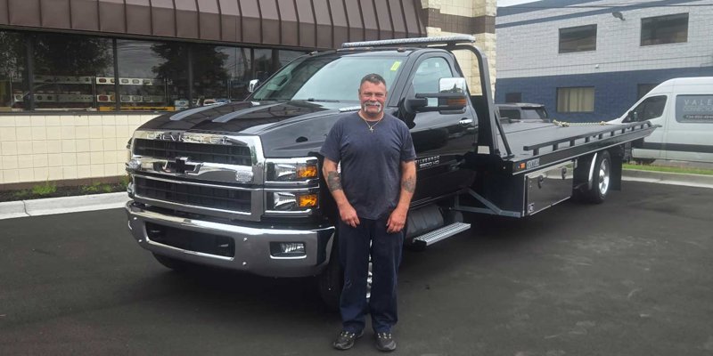 AG's Custom Cars & Towing LLC
